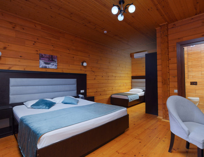 Делюкс 2-местный деревянный 1 этаж с 3-мя доп.местами - Курортный отель «Славянка»