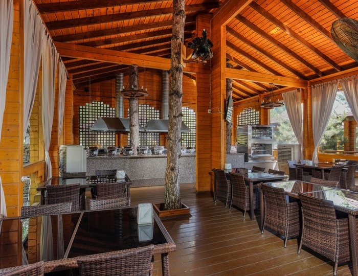 Бар у бассейна - Курортный отель «Славянка»