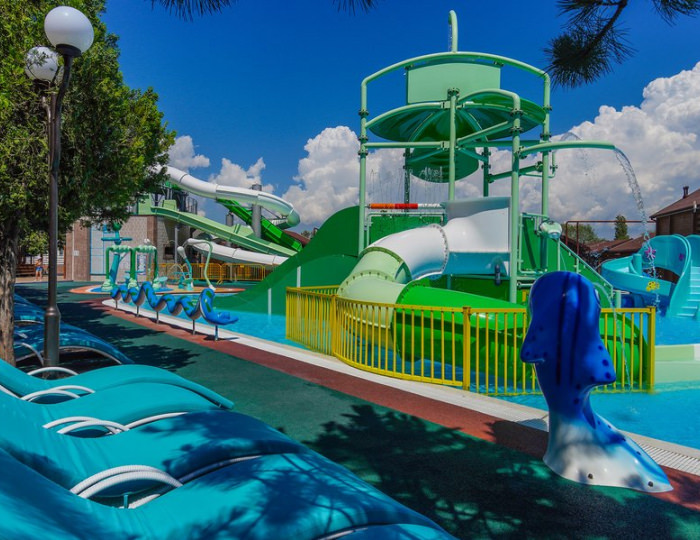 Детское отделение в бассейне - Курортный отель «Славянка»