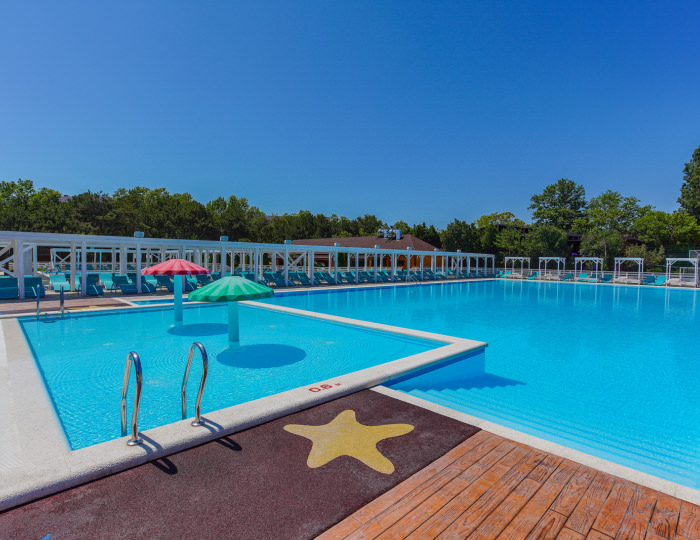 Внешний вид и территория - Курортный отель «Славянка»